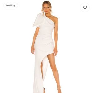 Bronx and Branco Stella Bridal Gown size M